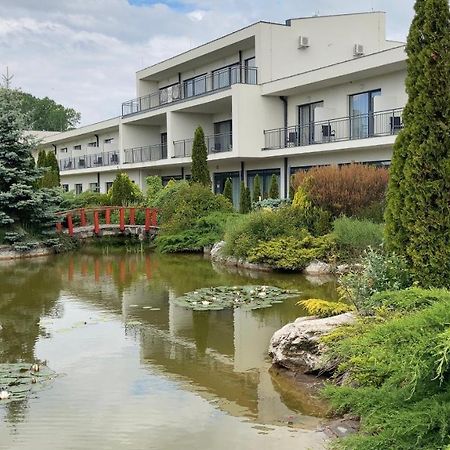 ديبريتْسين Garden Hotel Medical & Spa المظهر الخارجي الصورة