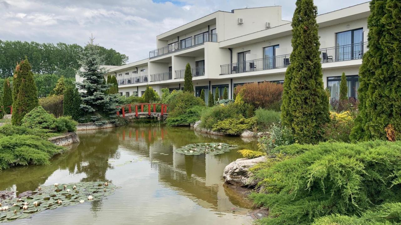 ديبريتْسين Garden Hotel Medical & Spa المظهر الخارجي الصورة