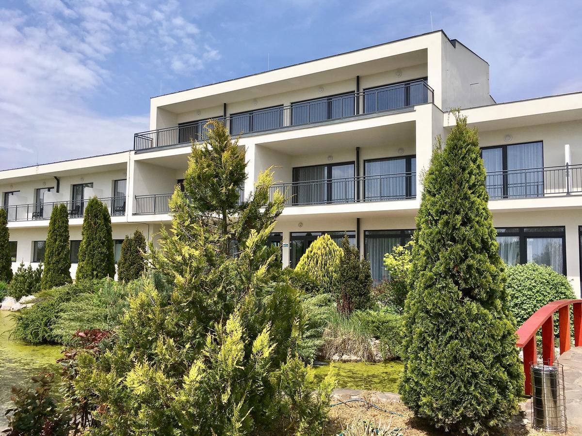 ديبريتْسين Garden Hotel Medical & Spa المظهر الخارجي الصورة