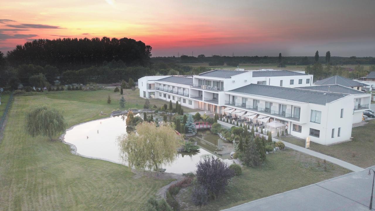 ديبريتْسين Garden Hotel Medical & Spa المظهر الخارجي الصورة